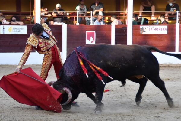 Álvaro Burdiel, el As bajo la manga de la Escuela de Madrid