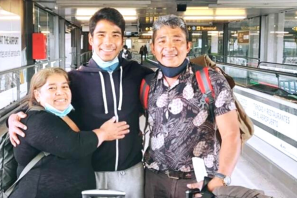 Leandro Gutiérrez se reencuentra con sus padres después de 5 años