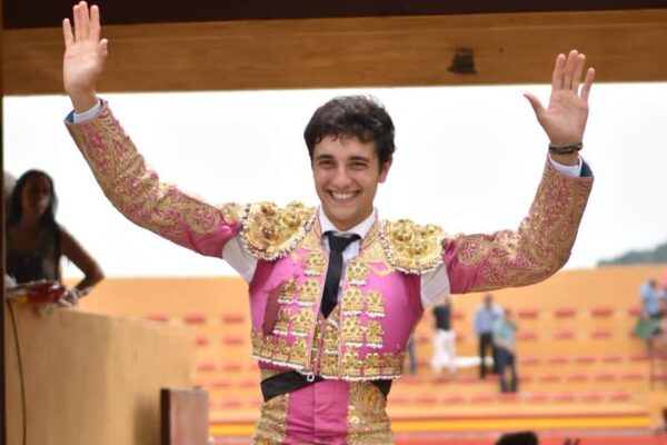 García Pulido, nueva puerta grande en la segunda fase del Circuito de Madrid