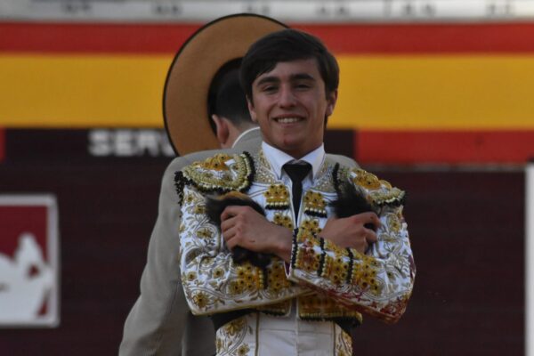 Puerta Grande para Marcos Linares en la cuarta y última clasificatoria del Circuito