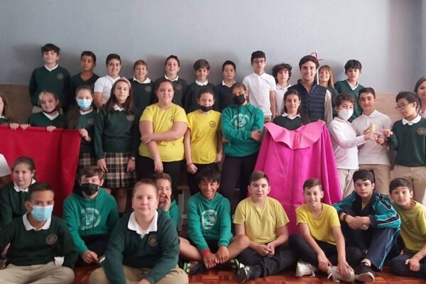 García Pulido visita el Colegio Ruiz de Luna de Talavera de la Reina