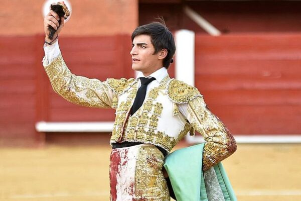 Jesús de la Calzada: “No puedo vivir del toro, por lo que tengo que trabajar”