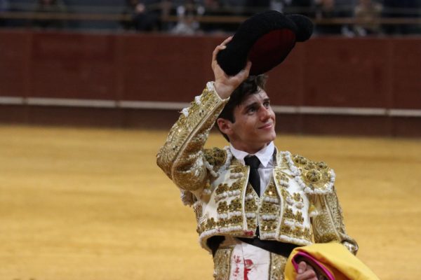 Dos vueltas al ruedo en la primera clasificatoria de Kilómetro Cero en el Palacio Vistalegre