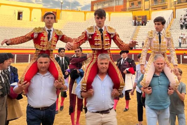 Triple puerta grande en la última semifinal del Circuito de Andalucía