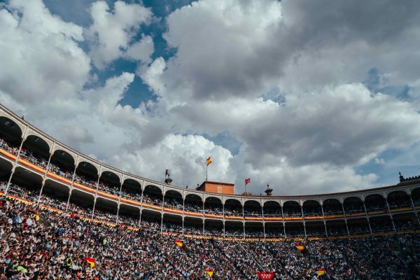Plaza 1 y la Fundación Toro de Lidia suscriben un convenio para potenciar a las promesas del toreo