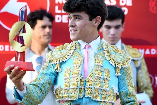 Jarocho se alza como Triunfador del Circuito de Madrid