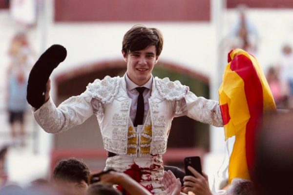 Mario Vilau triunfador del XXV «Piñón de España» en Pedrajas de San Esteban