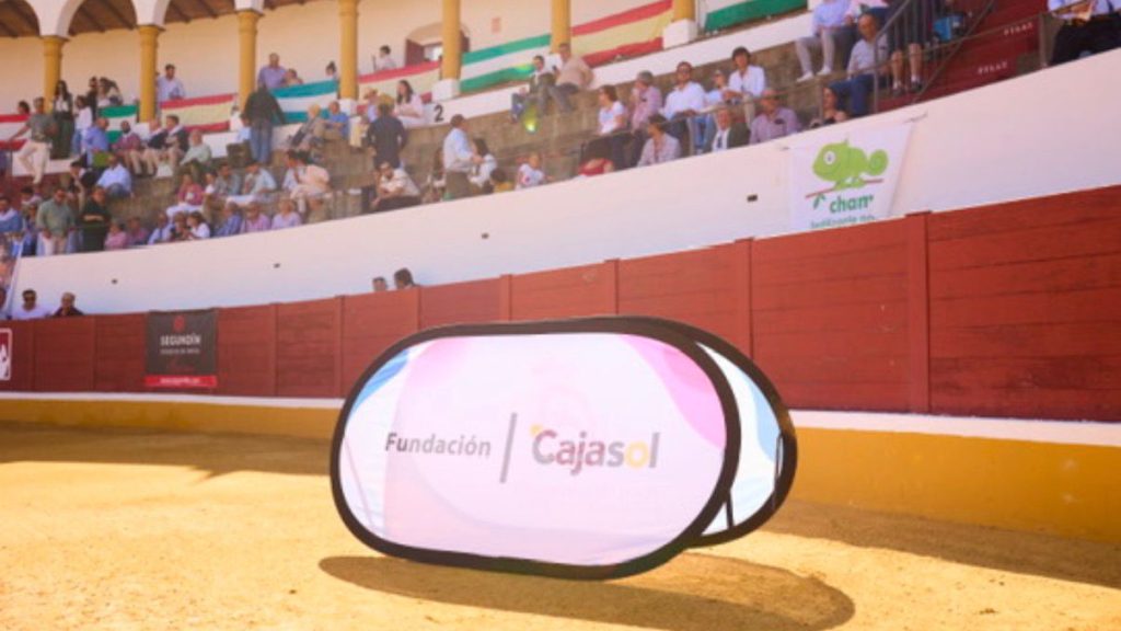 Fundación Cajasol refuerza su compromiso con el Circuito de Novilladas de Andalucía