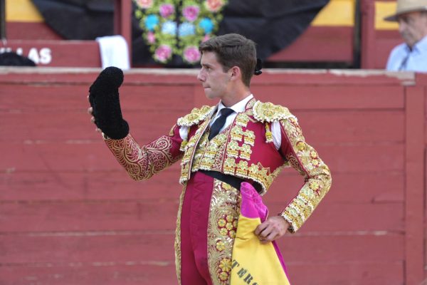 Javier Cuartero abrirá la Feria de Hogueras en Alicante 2026