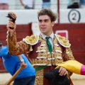 Salvador Herrero corta una oreja en Almazán
