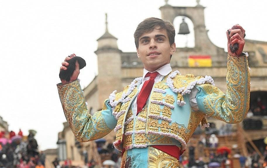 Jesús Yglesias mira a Azuaga con ambición: “Quiero mostrar mi concepto y sorprender al aficionado”