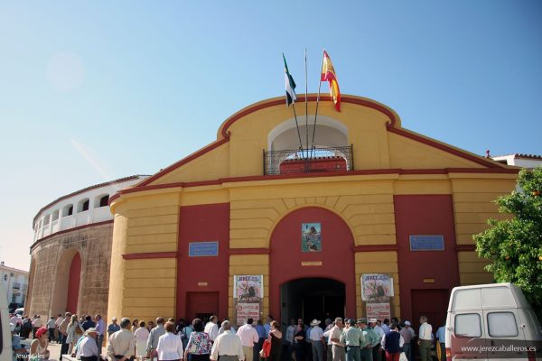 La plaza de toros de Jerez de los Caballeros, más de siglo y medio de historia y uno de los cosos más singulares de Extremadura
