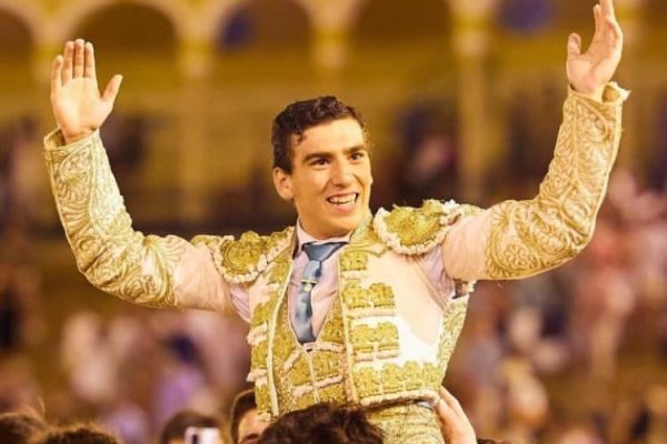 Pepe Martínez, frente a su debut con picadores en el Circuito de Novilladas de Extremadura