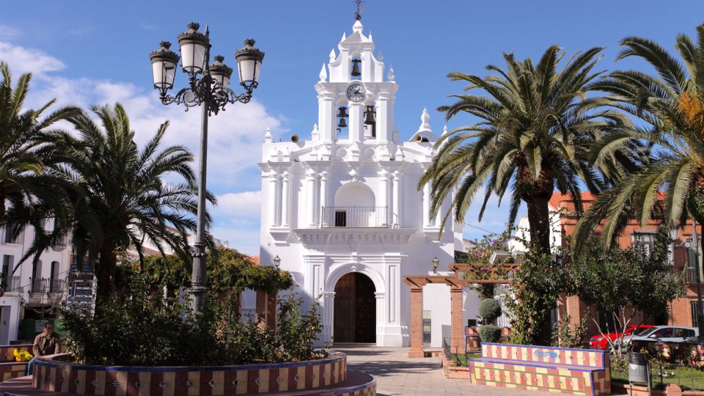 Azuaga abre sus puertas al Circuito de Extremadura entre historia y patrimonio