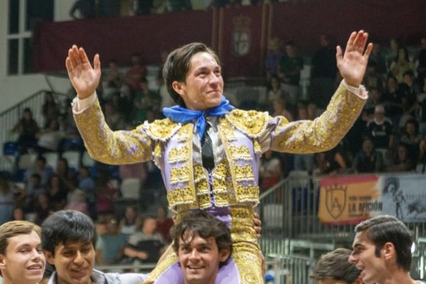 López Ortega, triunfador de la «Vid de Oro» 2026 de Arganda del Rey