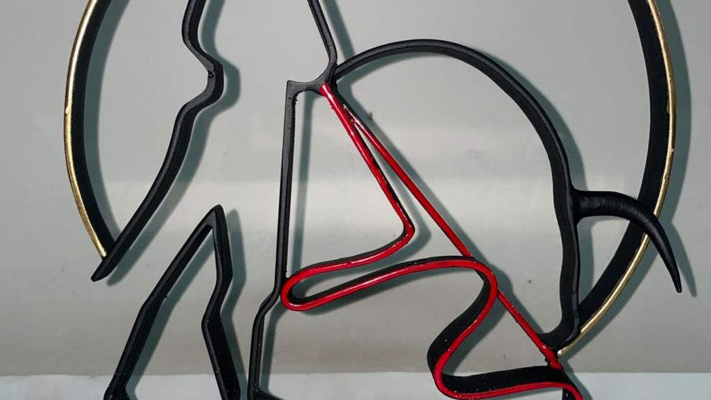 Rafa Mir, el artesano detrás del trofeo del Circuito Valenciano
