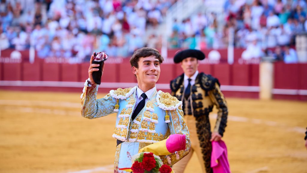 Manuel Quintana, primer ganador del Premio al Mejor Novillero de la Feria de Málaga de la Juventud Taurina Malagueña