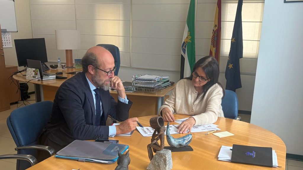 La Fundación Toro de Lidia y la Junta de Extremadura analizan los resultados del Circuito de Novilladas 2026